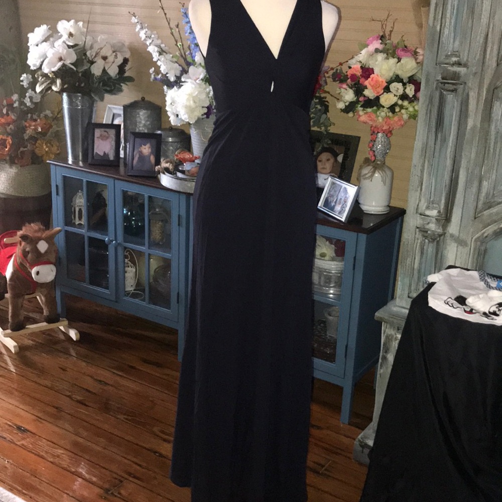 NWT Beautiful black dress